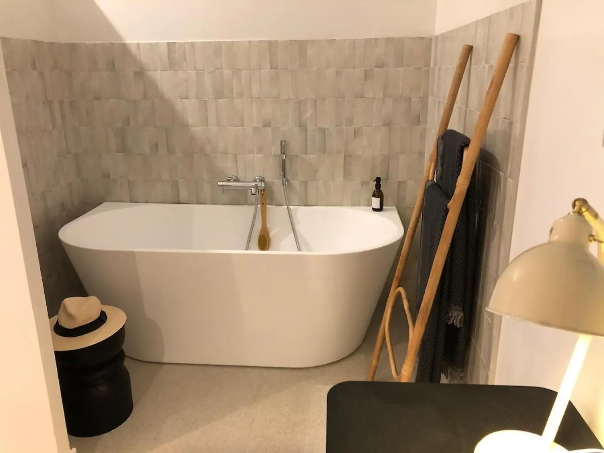 Gite Maison Appartement Thurins Holiday home